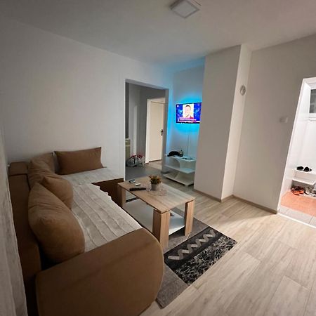 Babici 3 Appartement Hiseti Buitenkant foto